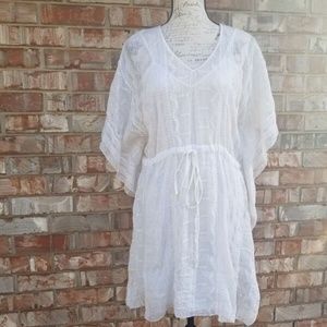 Alloy White Flowy Dress